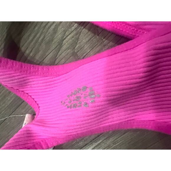 Free People Movement - Picture 4 of 4